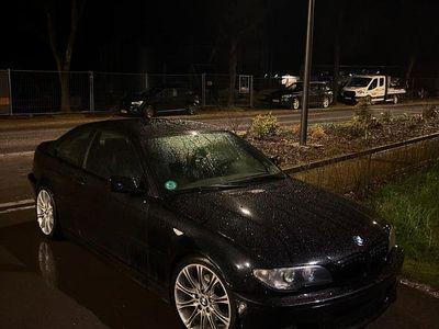 Gebraucht BMW 320 150 PS (110 kW) 2005 Schwarz Coupé