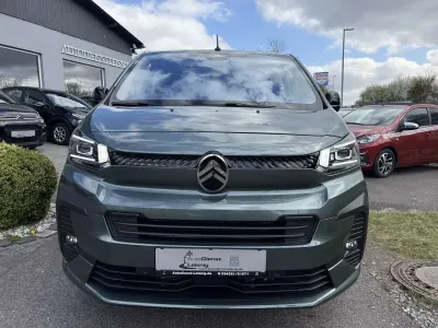 Gebraucht Citroën Spacetourer 177 PS (130 kW) 2026 All terraingrün Van / Kleinbus