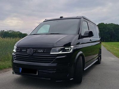 Gebraucht VW Multivan 179 PS (131 kW) 2023 Schwarz Van / Kleinbus