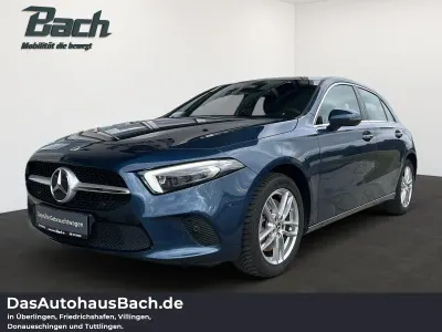 Używany Mercedes A250 Progressive 218 KM (160 kW) 2021 Niebieski Sedan/Limuzyna