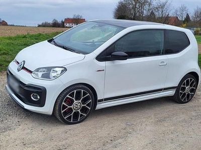 Gebraucht VW up! Beats 116 PS (85 kW) 2018 Weiß Kleinwagen