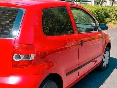 Używany VW Fox 55 KM (40 kW) 2005 Czerwony Hatchback