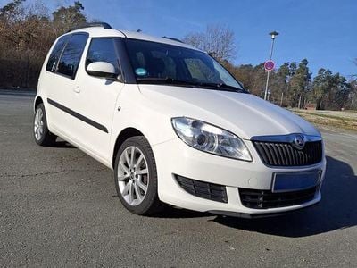 Weiß Gebraucht 2013 Skoda Roomster Plus Edition Van / Kleinbus | 4.950 € (Etwas zu teuer)