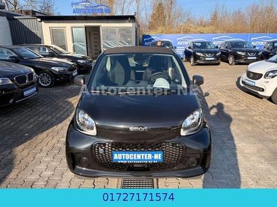 Gebraucht Smart ForTwo Coupé 60 kW (82 PS) 2023 Schwarz Coupé