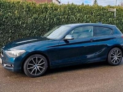 Gebraucht BMW 116 Sport Line 136 PS (100 kW) 2014 Blau Kleinwagen