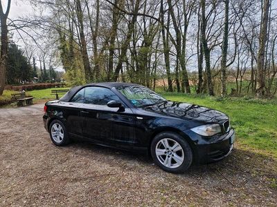 Gebraucht BMW 118 Cabriolet 143 PS (105 kW) 2009 Schwarz Cabrio