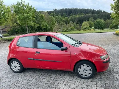 Brugt Fiat Punto 60 HK (44 kW) 2001 Rød Hatchback