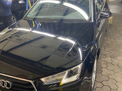 Schwarz Gebraucht 2019 Audi A4 Basis Kombi | 16.500 € (Guter Preis)