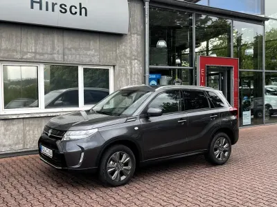 Neu Suzuki Vitara Comfort 109 PS (80 kW) 2026 Grau SUV
