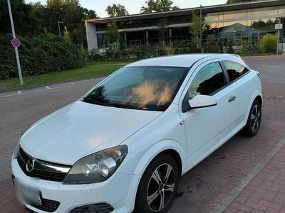 Opel Astra GTC