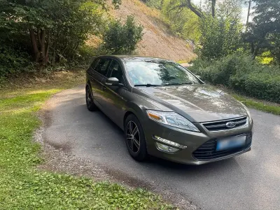 Gebraucht Ford Mondeo 140 PS (102 kW) 2012 Kombi