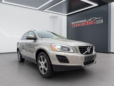 Gold Gebraucht 2012 Volvo XC60 SUV | 9.950 €