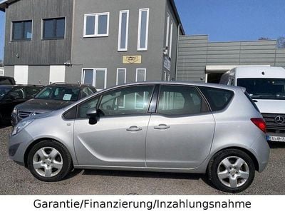 Gebraucht Opel Meriva Edition 101 PS (74 kW) 2010 Silber Van / Kleinbus