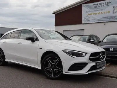 Gebraucht Mercedes CLA250e Edition 160 PS (117 kW) 2021 Weiß Coupé