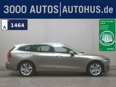 Gebraucht Volvo V60 Momentum 150 PS (110 kW) 2020 Grau Kombi