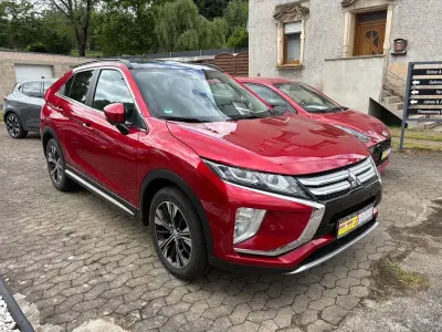 Używany Mitsubishi Eclipse Cross Top 148 KM (108 kW) 2021 Czerwony SUV