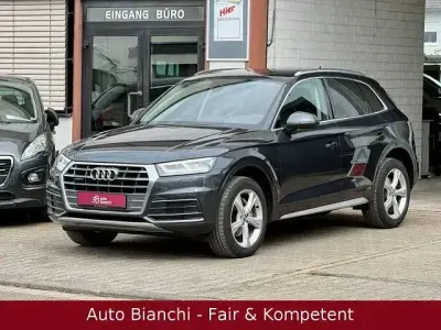 Używany Audi Q5 Sport 190 KM (139 kW) 2019 Szary SUV