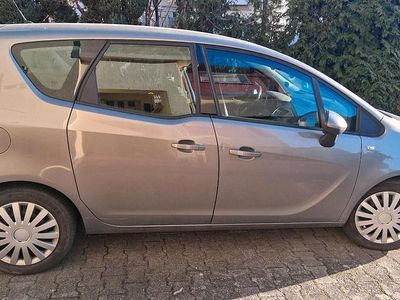 Gebraucht Opel Meriva 105 PS (77 kW) 2010 Braun Van / Kleinbus