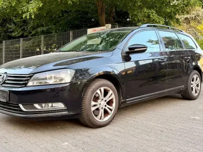 Gebraucht VW Passat Trendline 122 PS (89 kW) 2011 Schwarz Kombi
