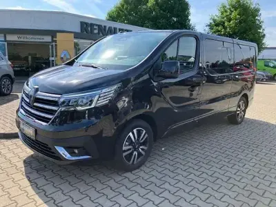 Gebraucht Renault Trafic 170 PS (125 kW) 2025 Schwarz Van / Kleinbus