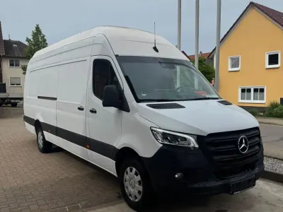 Gebraucht Mercedes Sprinter 163 PS (119 kW) 2019 Weiß Van