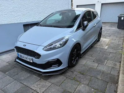 Gebraucht Ford Fiesta ST 200 PS (147 kW) 2019 Silber Kleinwagen
