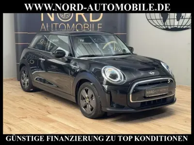 Gebraucht Mini Cooper SE Essential 135 kW (184 PS) 2023 Schwarz Kleinwagen