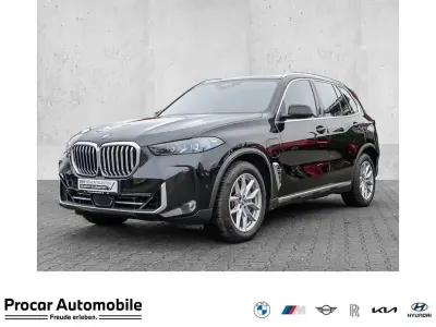 Gebraucht BMW X5 Comfort Edition 360 PS (264 kW) 2023 Andere SUV
