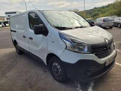Gebraucht Renault Trafic Komfort 120 PS (88 kW) 2018 Weiß Van / Kleinbus