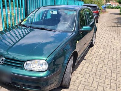 VW Golf IV