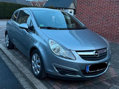 Usata Opel Corsa 87 CV (63 kW) 2010 Andere farben Utilitaria