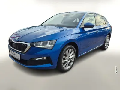Gebraucht Skoda Scala Clever 95 PS (69 kW) 2021 Blau metallic Kleinwagen