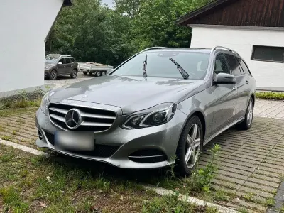 Gebraucht Mercedes E300 231 PS (169 kW) 2013 Grau Kombi