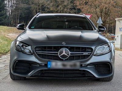 Mercedes E63S AMG
