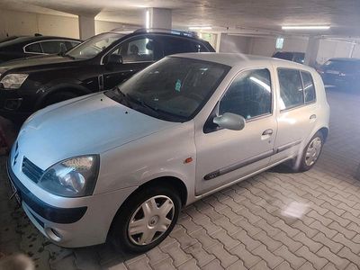 Renault Clio II