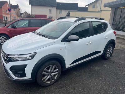 Gebraucht Dacia Sandero Expression 91 PS (66 kW) 2023 Weiß Kleinwagen