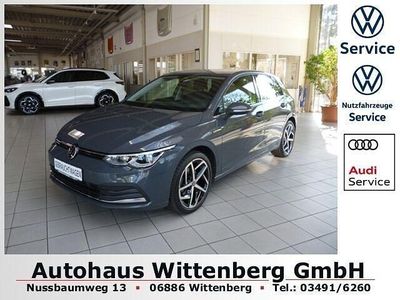 Gebraucht VW Golf VIII Style 131 PS (96 kW) 2020 Grau Kleinwagen