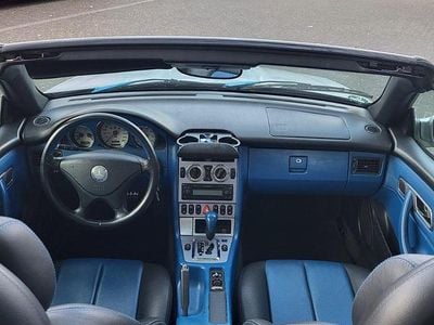 Mercedes SLK320