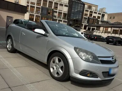 Gebraucht Opel Astra 140 PS (102 kW) 2006 Silber Cabrio