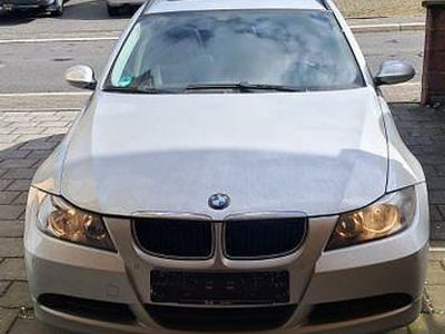 Gebraucht BMW 320 170 PS (125 kW) 2006 Silber Kombi
