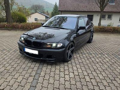 Gebraucht BMW 320 M Sport 170 PS (125 kW) 2003 Schwarz Limousine