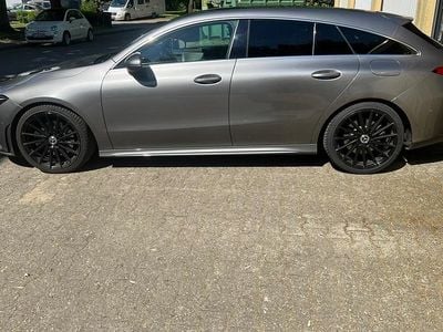 Gebraucht Mercedes CLA220 194 PS (142 kW) 2019 Grau Limousine