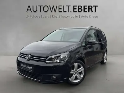 Gebraucht VW Touran Life 140 PS (102 kW) 2014 Schwarz Van / Kleinbus
