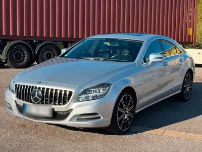 Gebraucht Mercedes CLS350 265 PS (194 kW) 2012 Grau Coupé