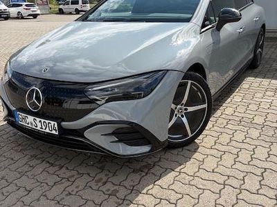 Mercedes EQE300
