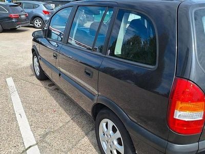 Gebraucht Opel Zafira 101 PS (74 kW) 2002 Schwarz Van / Kleinbus
