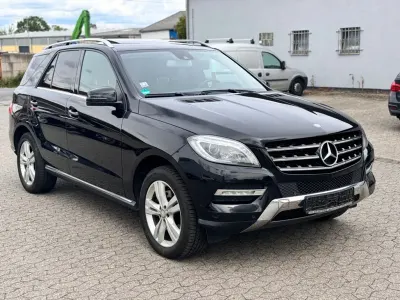Gebraucht Mercedes ML350 306 PS (225 kW) 2013 Schwarz SUV