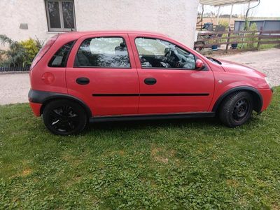 Usata Opel Corsa 75 CV (55 kW) 2002 Rosso Utilitaria