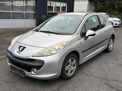 Gebraucht Peugeot 207 Urban Move 73 PS (53 kW) 2008 Silber Kleinwagen