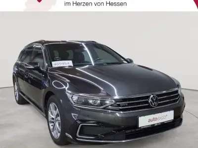 Gebraucht VW Passat GTE 156 PS (114 kW) 2022 Grau Kombi